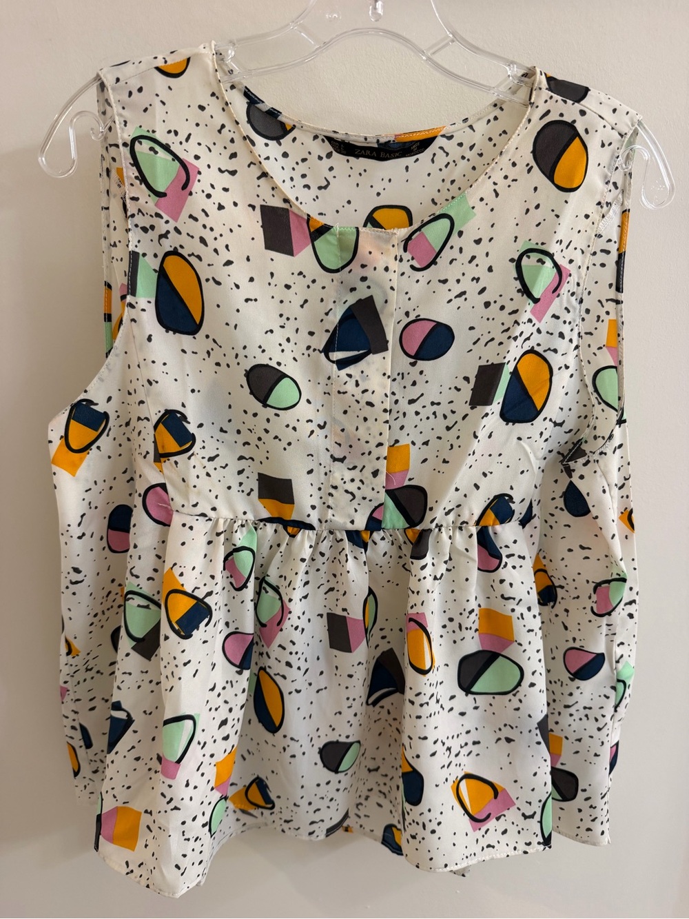 Zara  Peplum Tank Top - White with Multicolor Shapes, size L